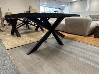 Eetkamertafel Thorn Zwart